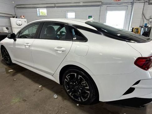 Used 2022 Kia K5 GT-Line FWD image 3