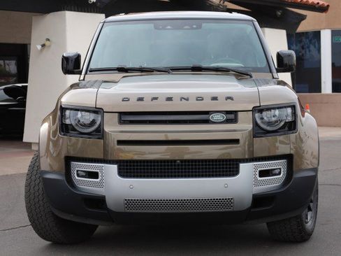 Used 2024 Land Rover Defender 130 S AWD/4WD image 7