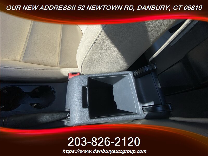 Used 2017 Volkswagen Jetta SE FWD image 20