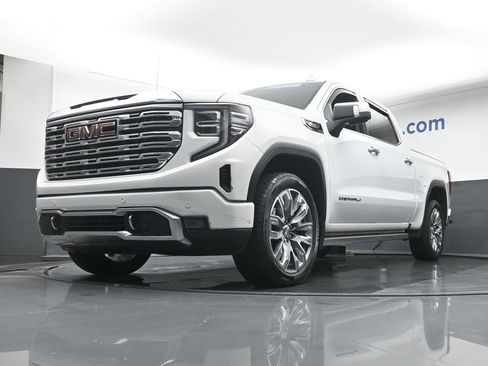 Certified 2023 GMC Sierra 1500 Denali w/ Denali Reserve Package image 6