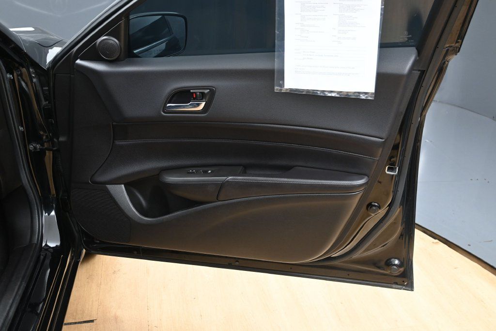 Used 2020 Acura ILX FWD image 29