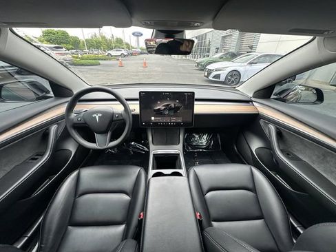 Used 2023 Tesla Model 3 Long Range AWD/4WD image 3