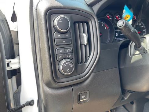 Used 2024 Chevrolet Silverado 2500 Custom w/ Custom Convenience Package AWD/4WD image 24