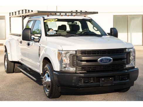 Used 2019 Ford F350 XL RWD image 29