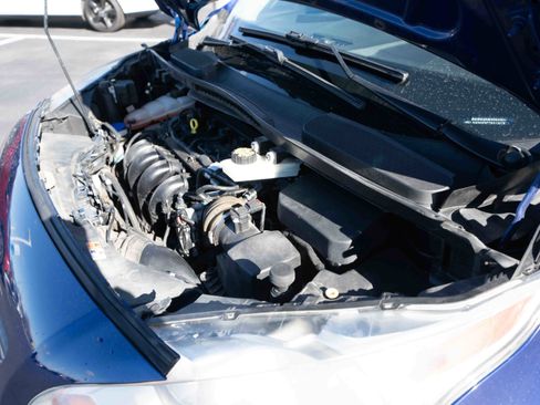 Used 2017 Ford Transit Connect XLT image 33