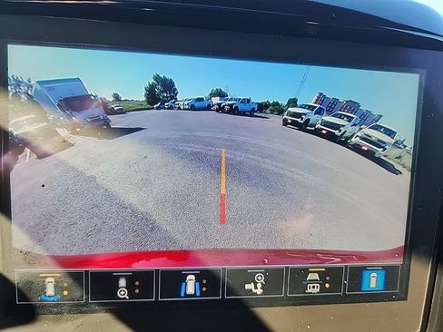 Used 2023 Chevrolet Traverse Premier w/ Redline Edition AWD/4WD image 23