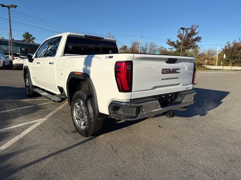 New 2026 GMC Sierra 2500 SLT w/ SLT Premium Package image 4