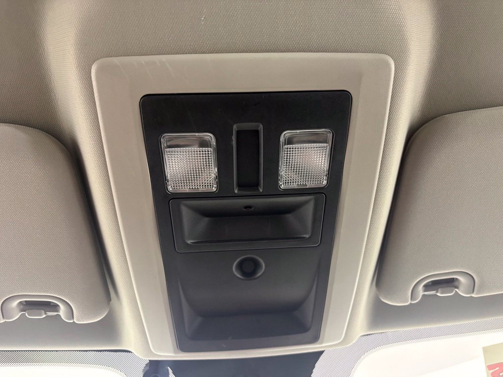 Used 2018 RAM 1500 Express AWD/4WD image 29