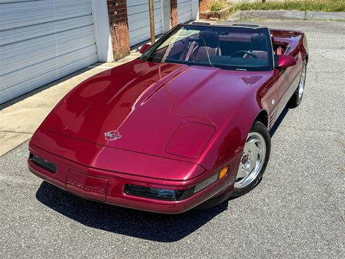 Used 1993 Chevrolet Corvette Convertible RWD image 10