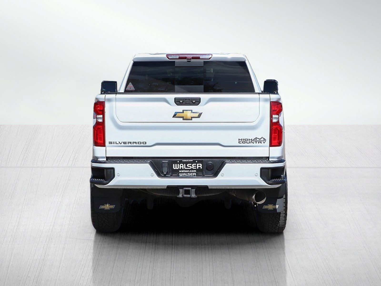 Used 2022 Chevrolet Silverado 2500 High Country w/ Safety Package II AWD/4WD image 4