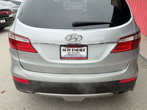 Used 2016 Hyundai Santa Fe SE FWD image 4