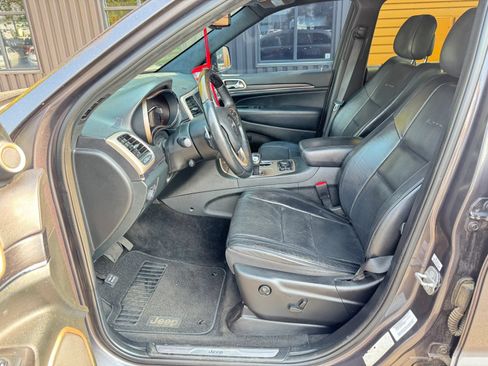 Used 2014 Jeep Grand Cherokee Summit AWD/4WD image 5