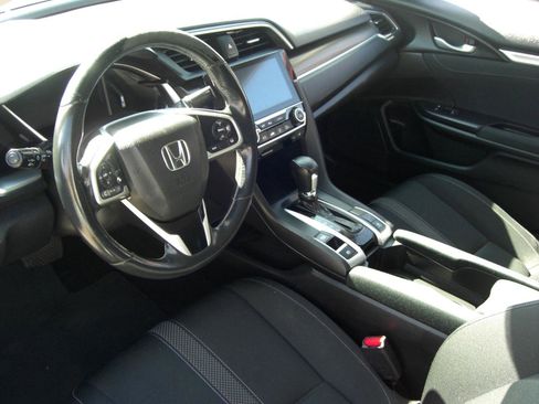 Used 2019 Honda Civic EX image 6