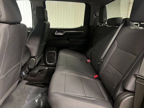 New 2026 Chevrolet Silverado 1500 LT AWD/4WD image 13