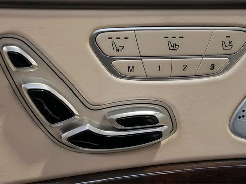 Used 2020 Mercedes-Benz S 560 S 560 image 25