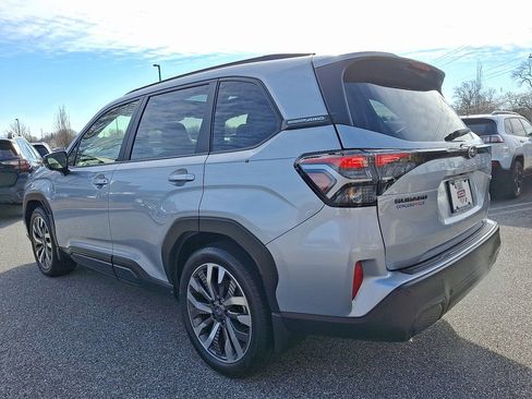 Certified 2025 Subaru Forester Touring image 5