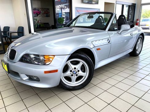 Used 1998 BMW Z3 1.9 RWD image 2