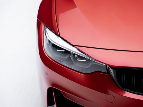 Used 2018 BMW M4 Coupe image 12