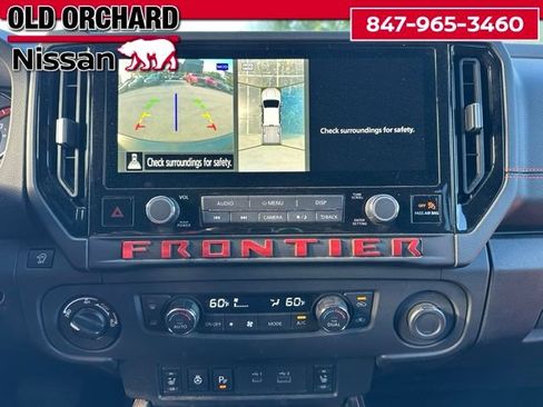 Used 2025 Nissan Frontier PRO-4X w/ Pro Convenience Package AWD/4WD image 15