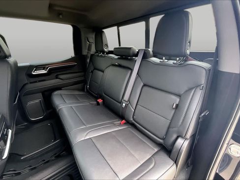 Used 2024 GMC Sierra 1500 Denali w/ Denali Reserve Package AWD/4WD image 19