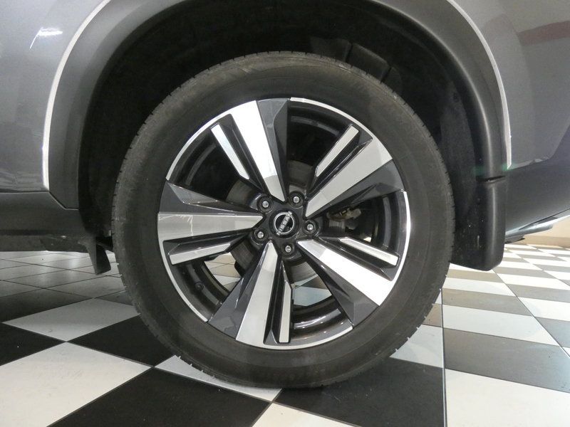 Used 2023 Nissan Rogue SL FWD image 13