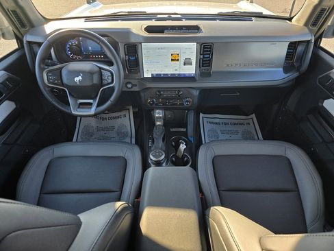 Used 2024 Ford Bronco Black Diamond image 19