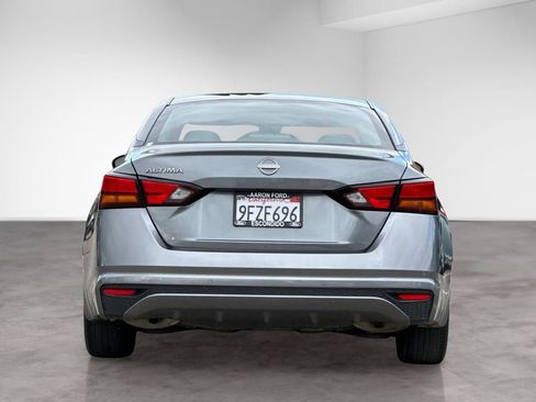 Used 2023 Nissan Altima 2.5 SR FWD image 4