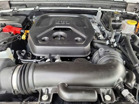 Certified 2025 Jeep Wrangler Willys 4xe image 20