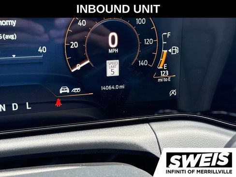 Used 2025 Ford Mustang Premium RWD image 30