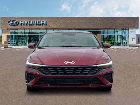 New 2026 Hyundai Elantra Limited FWD image 12