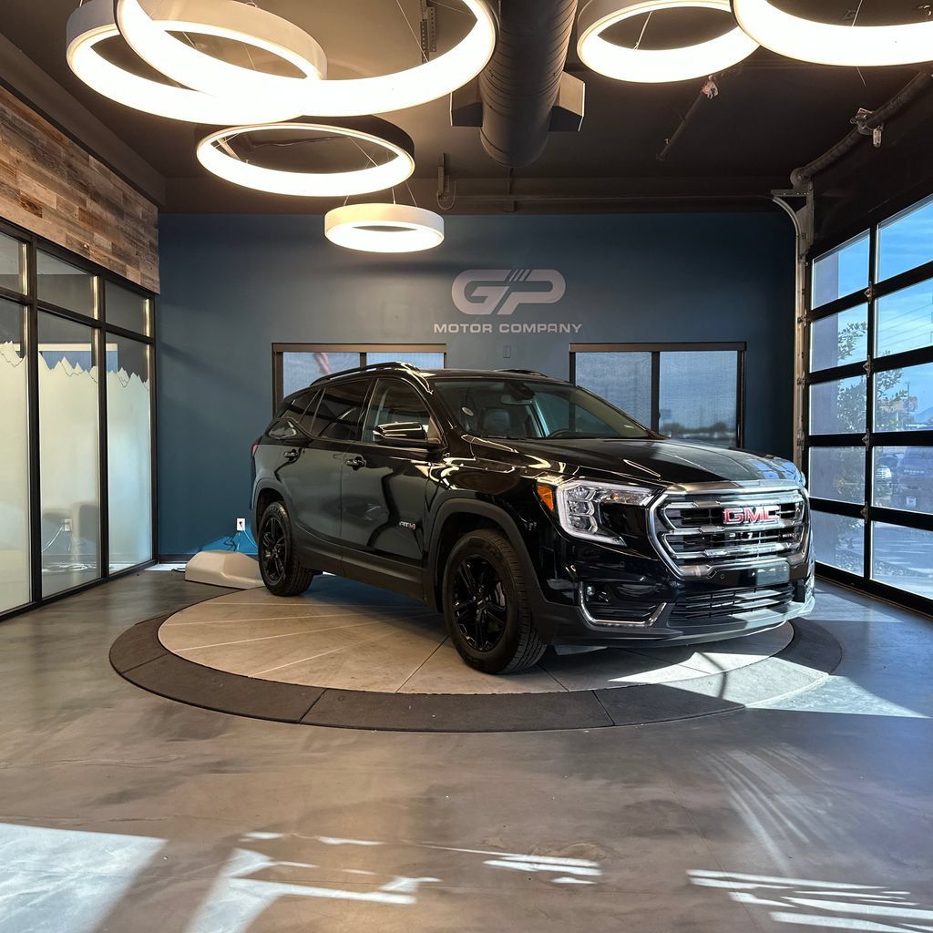 Used 2022 GMC Terrain AT4 w/ Tech Package AWD/4WD image 1