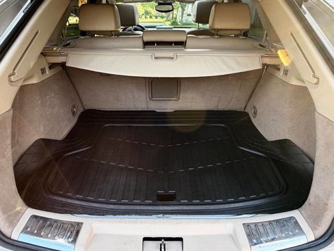 Used 2010 Cadillac SRX Luxury AWD/4WD image 31