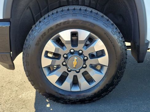 New 2026 Chevrolet Silverado 2500 Custom w/ Custom Value Package AWD/4WD image 28