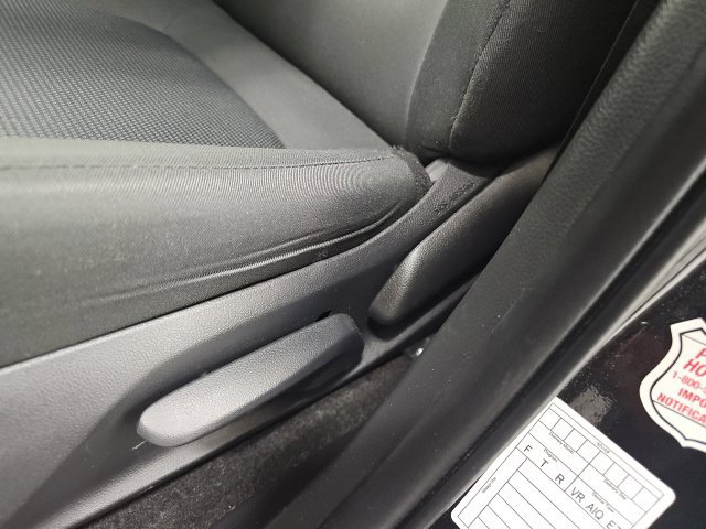 Certified 2025 Toyota RAV4 LE AWD/4WD image 17