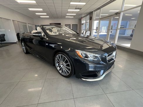Used 2017 Mercedes-Benz S 550 Cabriolet image 18