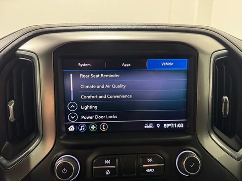 Used 2019 Chevrolet Silverado 1500 LT Trail Boss w/ Convenience Package AWD/4WD image 40