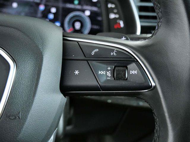 Used 2023 Audi Q8 Premium Plus w/ Premium Plus Package AWD/4WD image 17