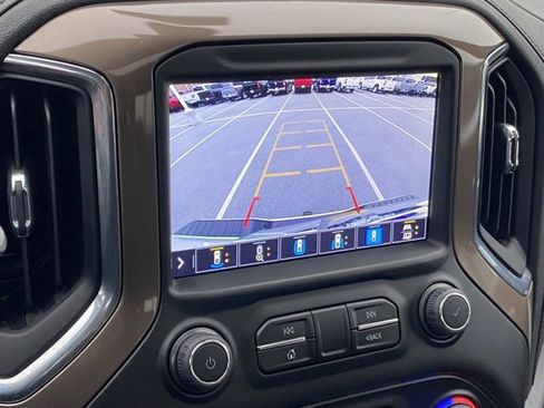 Used 2023 Chevrolet Silverado 2500 High Country w/ Z71 Off-Road Package image 18