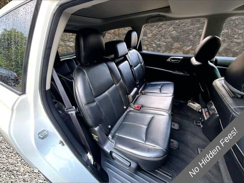 Used 2016 Nissan Pathfinder SL w/ SL Premium Package AWD/4WD image 24