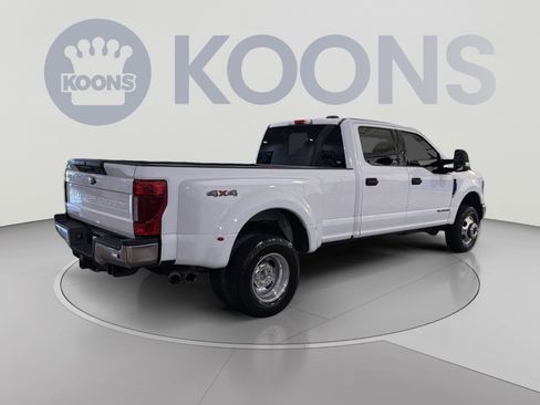 Used 2022 Ford F350 XLT w/ XLT Value Package AWD/4WD image 7