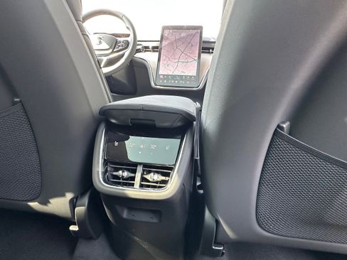 New 2025 Volvo EX90 Plus image 11