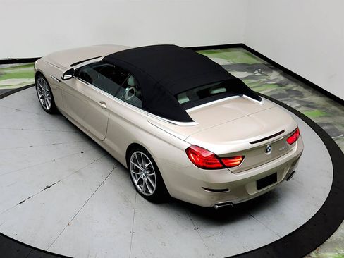 Used 2013 BMW 650i Convertible w/ Executive Pkg RWD image 32