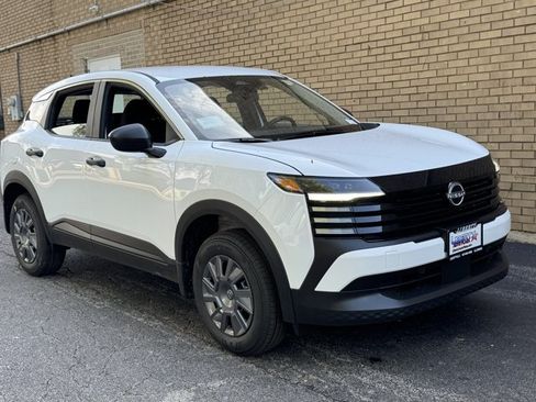 New 2026 Nissan Kicks S FWD image 2