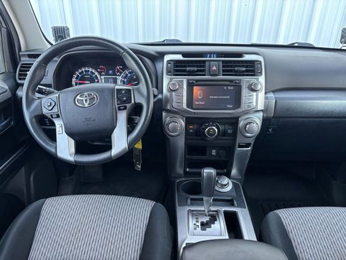 Used 2017 Toyota 4Runner image 27