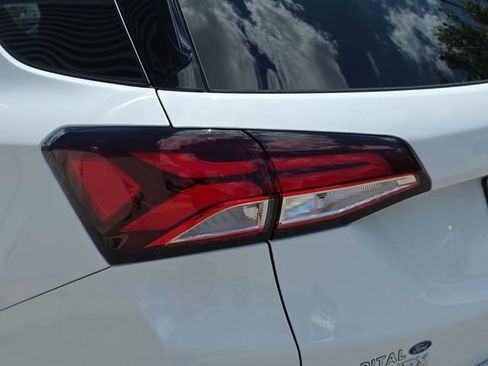 Used 2024 Chevrolet Equinox Premier AWD/4WD image 34