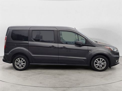 Used 2021 Ford Transit Connect XLT image 2