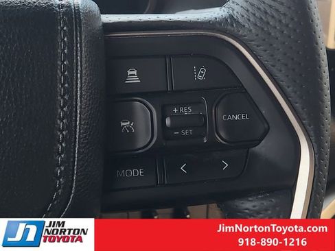 Used 2025 Toyota Tundra Limited image 30