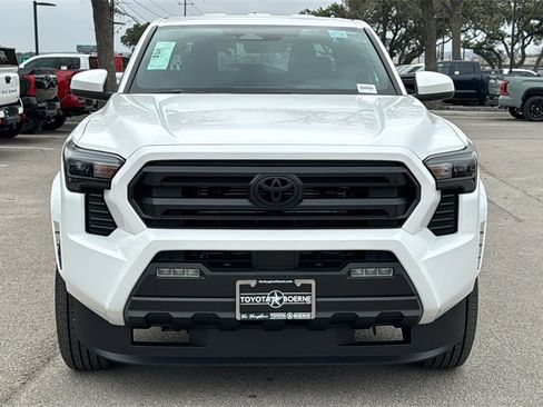 New 2026 Toyota Tacoma SR5 image 2
