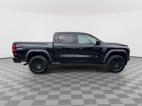 Used 2026 Chevrolet Colorado Trail Boss AWD/4WD image 8