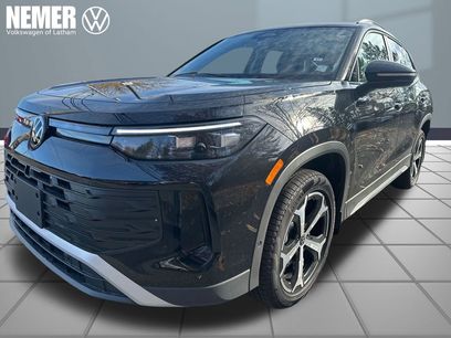 New 2026 Volkswagen Tiguan SE